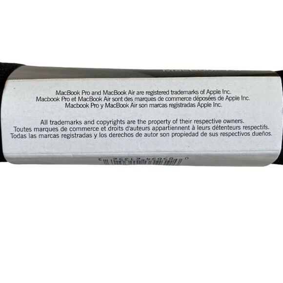 NEW Case Logic MacBook Pro 13" MacBook Air Carrying Case Zippered Sleeve Black - Picture 8 of 9